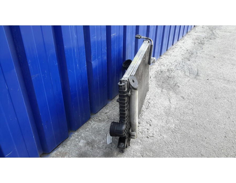 Recambio de condensador / radiador aire acondicionado para seat alhambra (7v9) 2.0 tdi referencia OEM IAM 7M38200411E  