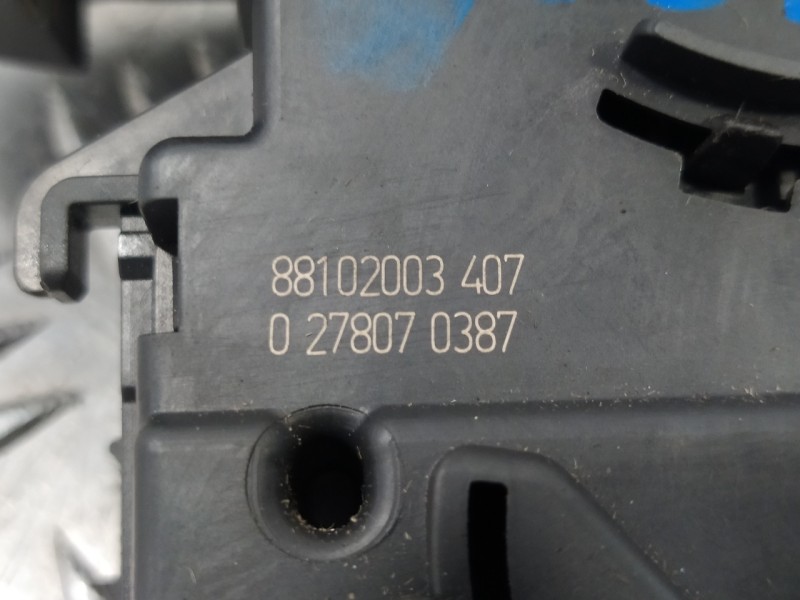 Recambio de mando intermitentes para renault clio iii 1.5 dci diesel cat referencia OEM IAM 88102003407  88102003