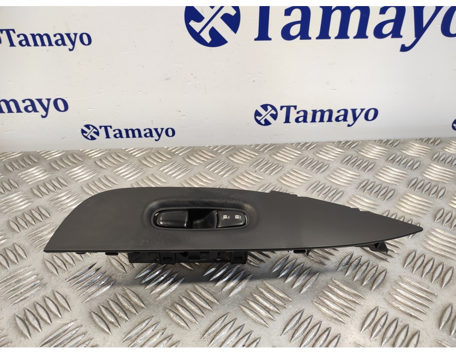 Recambio de mando elevalunas delantero derecho para nissan qashqai (j11) 1.6 dci turbodiesel cat referencia OEM IAM 809604EH0AX 