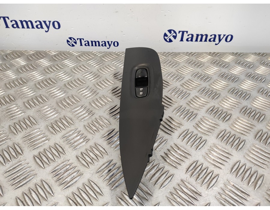 Recambio de mando elevalunas delantero derecho para nissan qashqai (j11) 1.6 dci turbodiesel cat referencia OEM IAM 809604EH0AX 