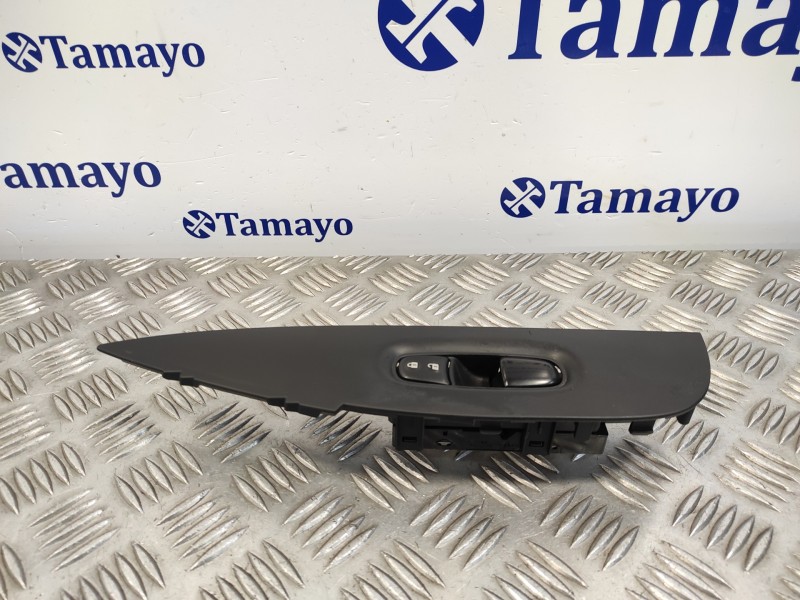 Recambio de mando elevalunas delantero derecho para nissan qashqai (j11) 1.6 dci turbodiesel cat referencia OEM IAM 809604EH0AX 