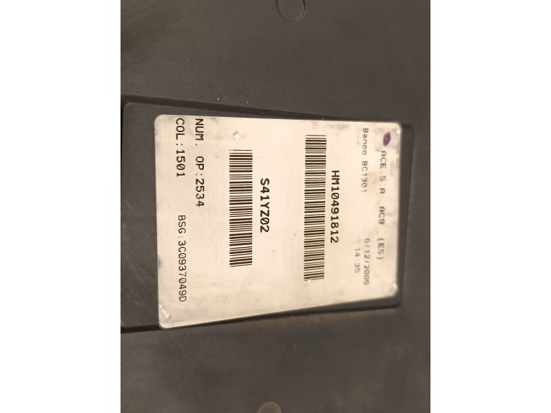 Recambio de caja reles / fusibles para seat leon (1p1) 2.0 tdi referencia OEM IAM 3C0937049D  28022871