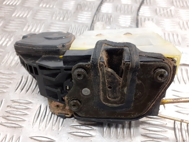 Recambio de cerradura puerta delantera derecha para hyundai tucson (jm) 2.0 crdi premium 4x4 referencia OEM IAM   