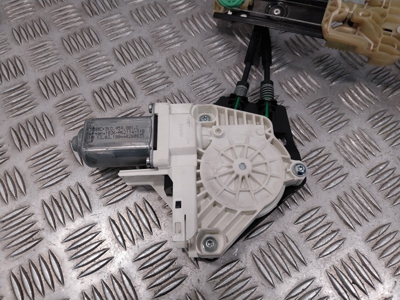 Recambio de elevalunas delantero izquierdo para audi a1 sportback (8xf) referencia OEM IAM 8X4837461A 8K0959801C 1021928545107