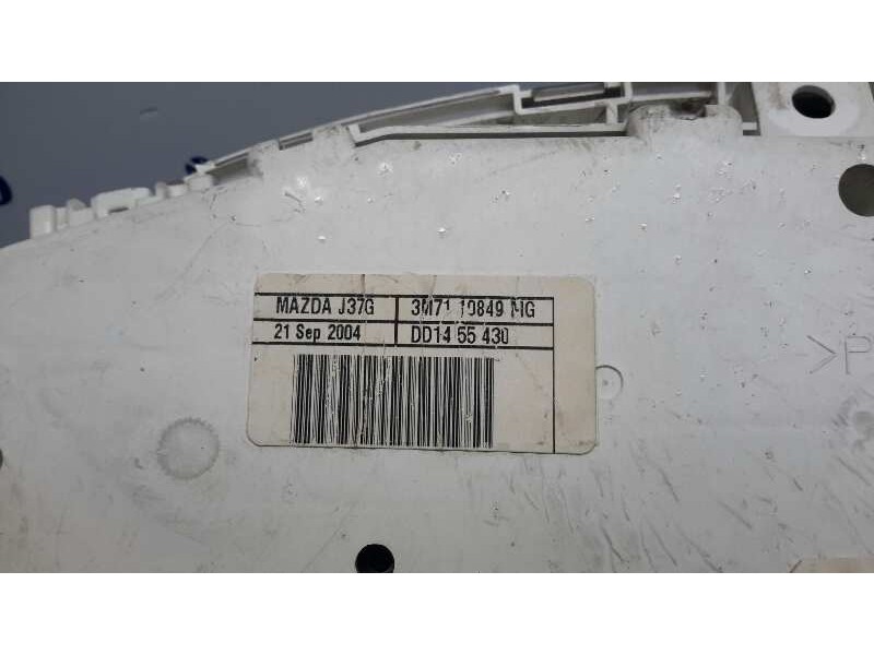 Recambio de cuadro instrumentos para mazda 2 berlina (dy) referencia OEM IAM 3M7110849MG  DD1455430