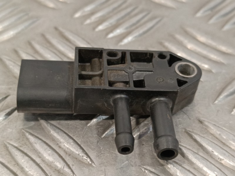 Recambio de sensor presion para volkswagen golf vi (5k1) 2.0 tdi referencia OEM IAM 076906051A  20DPS090