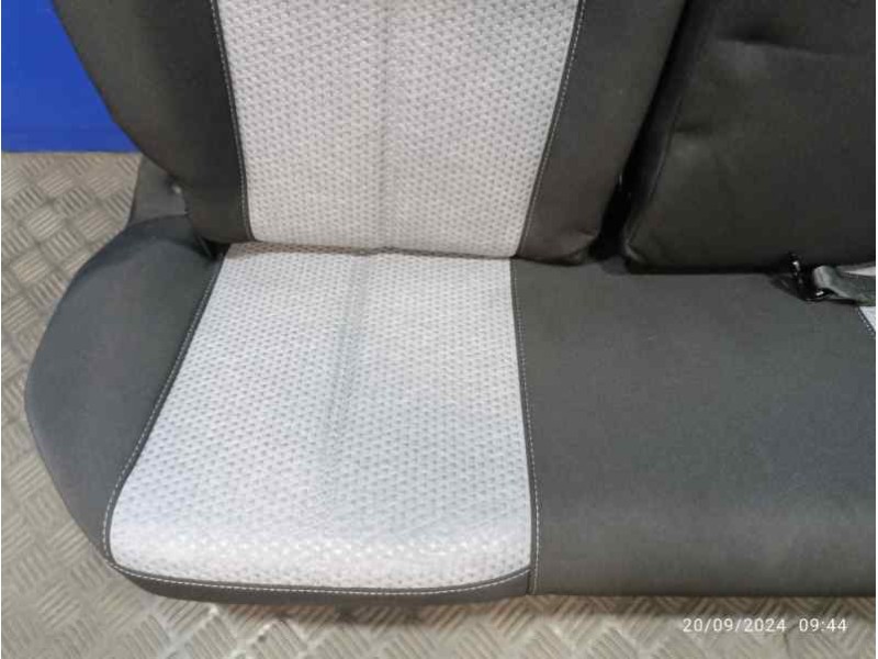 Recambio de asientos traseros para peugeot 208 (p2) referencia OEM IAM 9830578180  