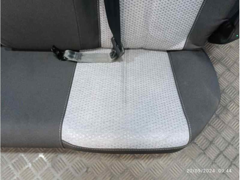 Recambio de asientos traseros para peugeot 208 (p2) referencia OEM IAM 9830578180  