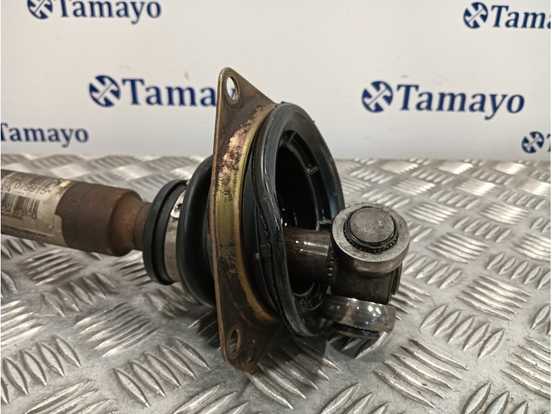 Recambio de transmision delantera izquierda para renault laguna ii grandtour (kg0) 2.2 dci turbodiesel referencia OEM IAM 820007
