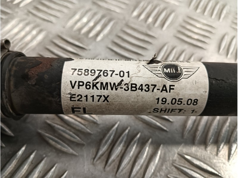 Recambio de transmision delantera izquierda para bmw mini (r56) 1.6 16v cat referencia OEM IAM 758976701  VP6KMW3B437AF