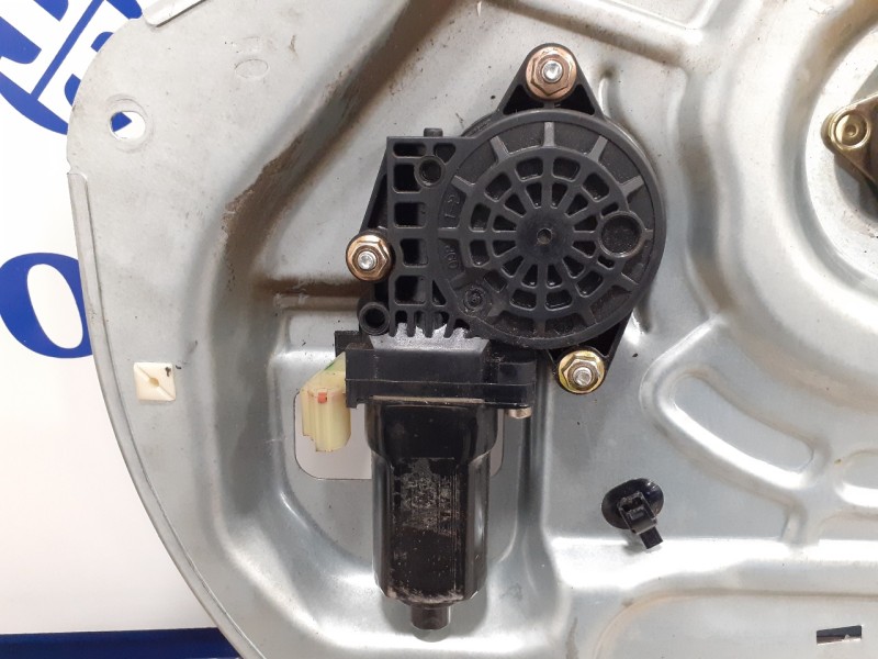 Recambio de elevalunas delantero izquierdo para hyundai tucson (jm) 2.0 crdi cat referencia OEM IAM 824702E010  
