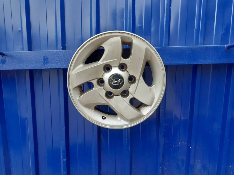 Recambio de llanta para hyundai tucson (jm) referencia OEM IAM 52900H1200  