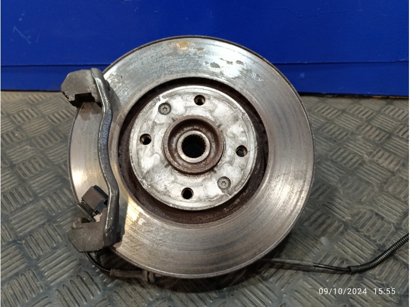 Recambio de mangueta delantera izquierda para peugeot 2008 (--.2013) 1.2 12v e-thp / puretech referencia OEM IAM   