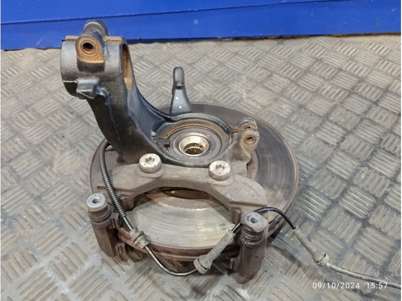 Recambio de mangueta delantera derecha para peugeot 2008 (--.2013) 1.2 12v e-thp / puretech referencia OEM IAM   