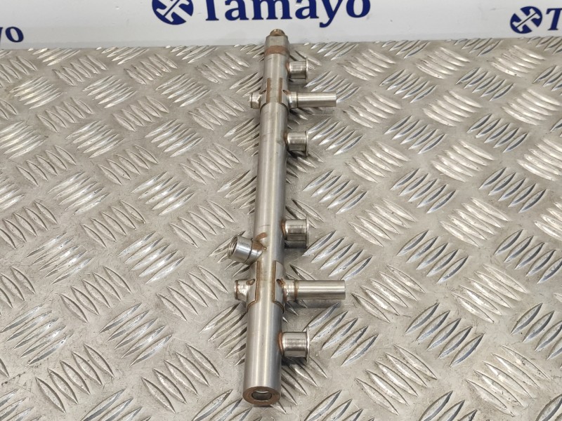 Recambio de rampa inyectora para audi s3 (8v1) 2.0 16v tfsi referencia OEM IAM 06K133317G  