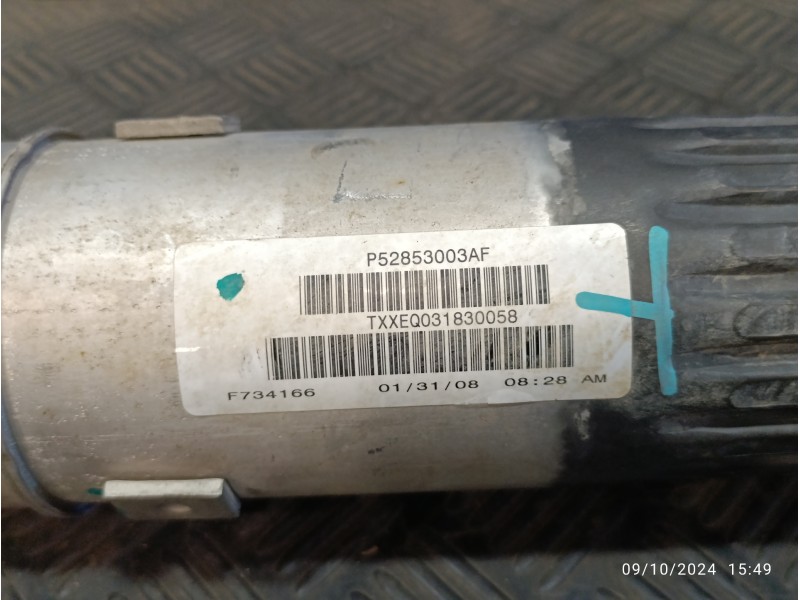 Recambio de transmision central para jeep gr. cherokee (wh) 3.0 crd cat referencia OEM IAM P52853003AF  F734166