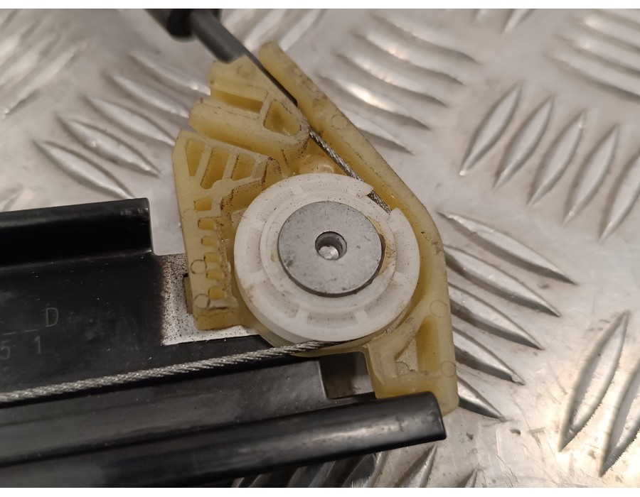 Recambio de elevalunas delantero derecho para seat leon (5f1) 1.4 16v tsi referencia OEM IAM 5Q0959802B E850202100 0130822716