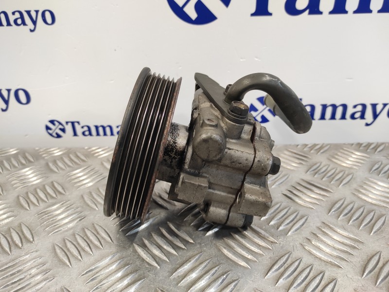 Recambio de bomba servodireccion para hyundai trajet (fo) 2.0 crdi cat referencia OEM IAM 571003A200  
