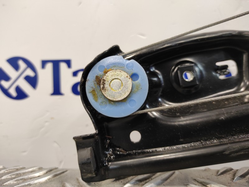 Recambio de elevalunas delantero derecho para nissan qashqai (j11) 1.6 dci turbodiesel cat referencia OEM IAM 807004EA0D  