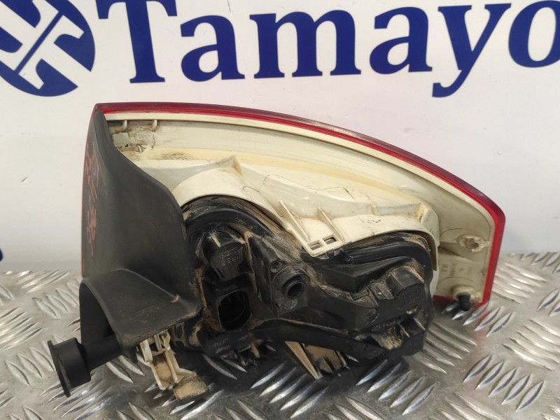 Recambio de piloto trasero izquierdo para audi a4 berlina (8e) 2.0 tdi referencia OEM IAM L965069  