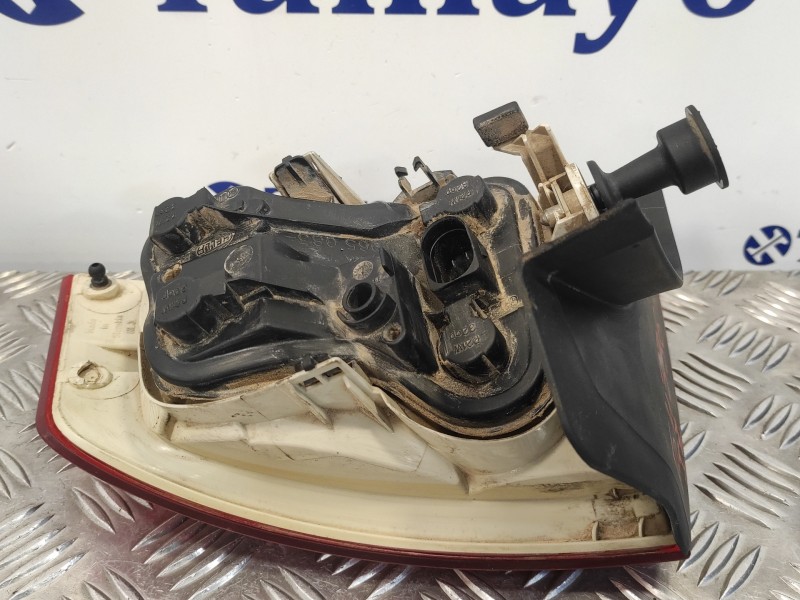 Recambio de piloto trasero izquierdo para audi a4 berlina (8e) 2.0 tdi referencia OEM IAM L965069  