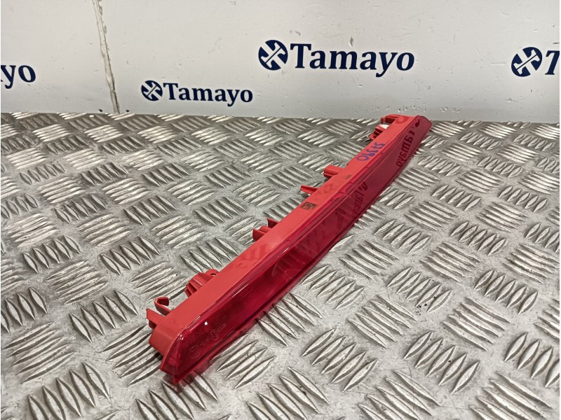 Recambio de luz central de freno para renault captur ii 1.3 tce referencia OEM IAM 265906516R  90117886