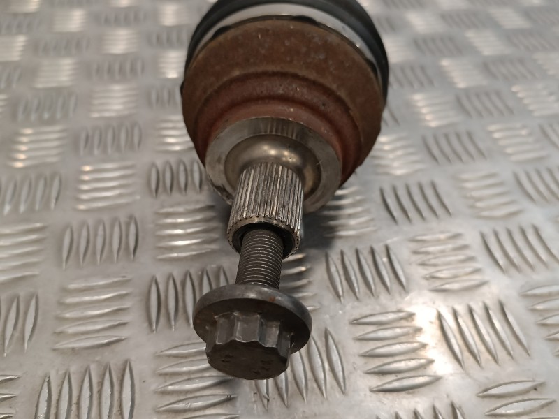 Recambio de transmision delantera izquierda para seat ateca (kh7) 1.6 tdi referencia OEM IAM 3Q0407271AR  