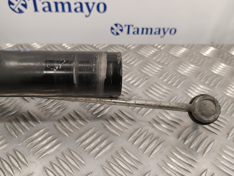 Recambio de amortiguador delantero derecho para seat ateca (kh7) 1.6 tdi referencia OEM IAM 5Q3413031G  