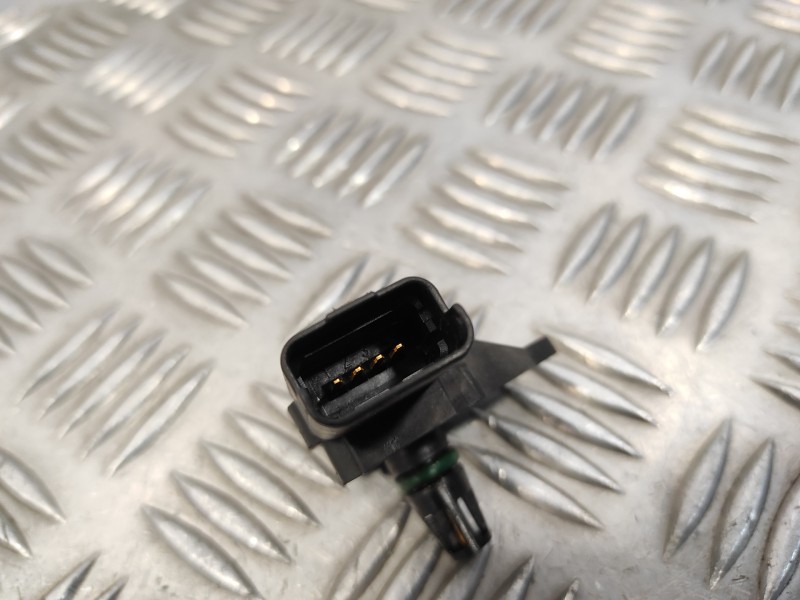 Recambio de sensor para peugeot 308 1.6 16v referencia OEM IAM V75398118004  0261230136