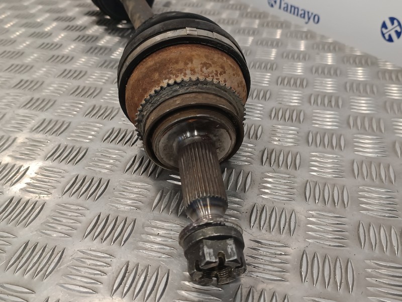 Recambio de transmision trasera derecha para mitsubishi montero (v60/v70) 3.2 di-d cat referencia OEM IAM 4M41  