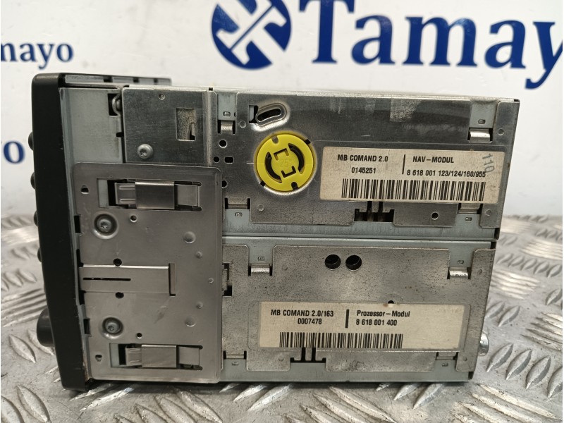 Recambio de sistema audio / radio cd para mercedes-benz clase m (w163) referencia OEM IAM A1638203689 8618001400 7612001522