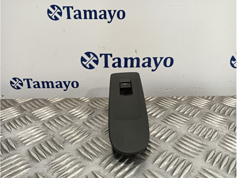 Recambio de mando elevalunas delantero derecho para volkswagen golf vi (5k1) 1.6 tdi dpf referencia OEM IAM   