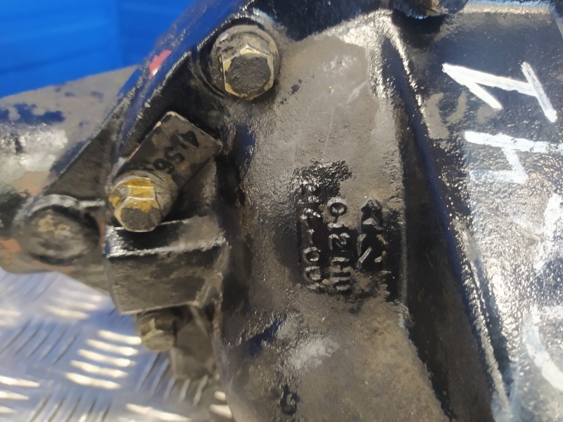 Recambio de diferencial delantero para opel frontera a 2.5 turbodiesel referencia OEM IAM C12HU217002  91140049