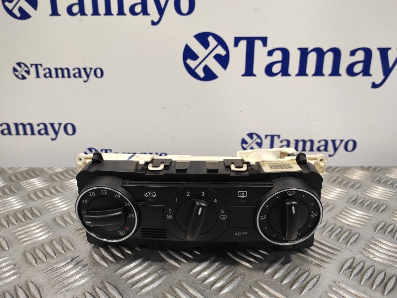 Recambio de mando climatizador para mercedes-benz clase a (w169) 2.0 cdi cat referencia OEM IAM A1698300585  