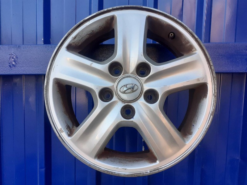 Recambio de llanta para hyundai i30 1.6 crdi cat referencia OEM IAM 529102L100  