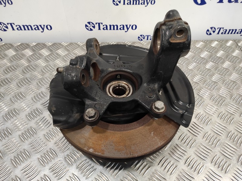 Recambio de mangueta delantera derecha para bmw x3 (e83) 3.0 turbodiesel referencia OEM IAM 3412024  