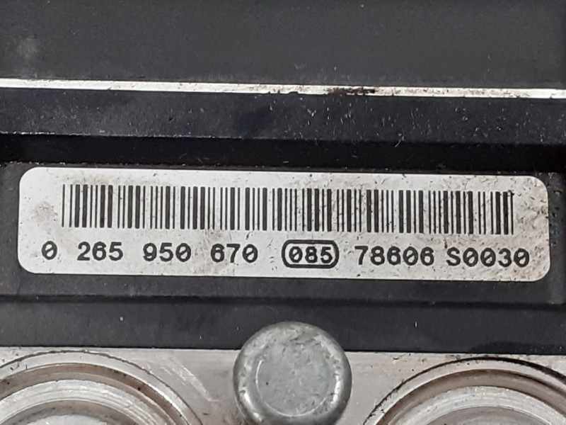 Recambio de abs para fiat bravo (198) 1.9 8v jtd cat referencia OEM IAM 0265235291 0265950670 517896790265235291