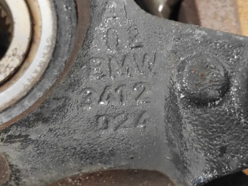 Recambio de mangueta delantera derecha para bmw x3 (e83) 3.0 turbodiesel referencia OEM IAM 3412024  