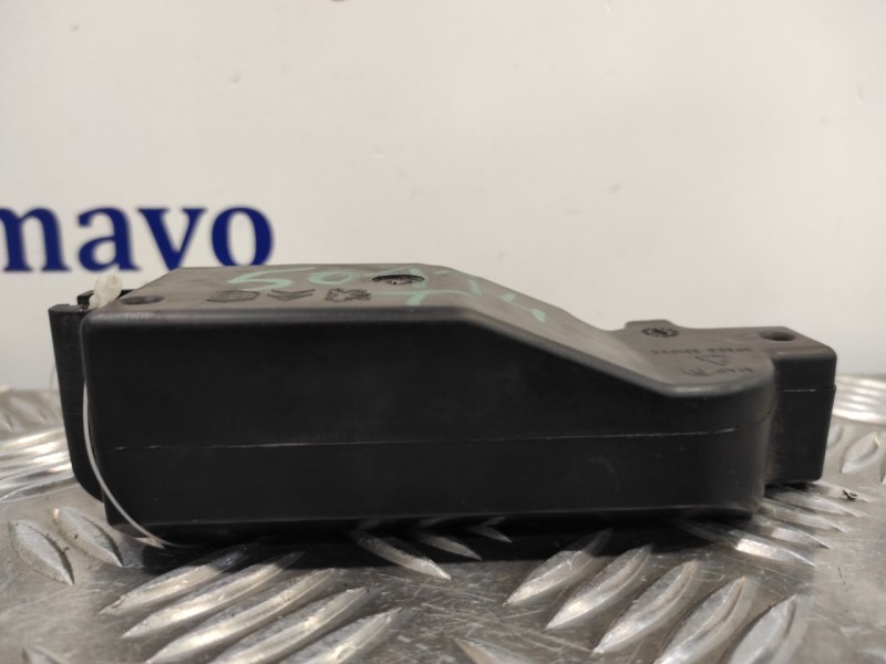 Recambio de cerradura maletero / porton para citroën c5 berlina referencia OEM IAM 9652483180  