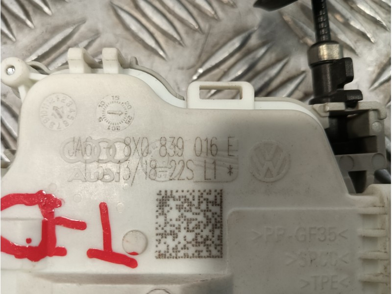 Recambio de cerradura puerta trasera derecha para audi a1 sportback (8xf) referencia OEM IAM 8X0839016E  
