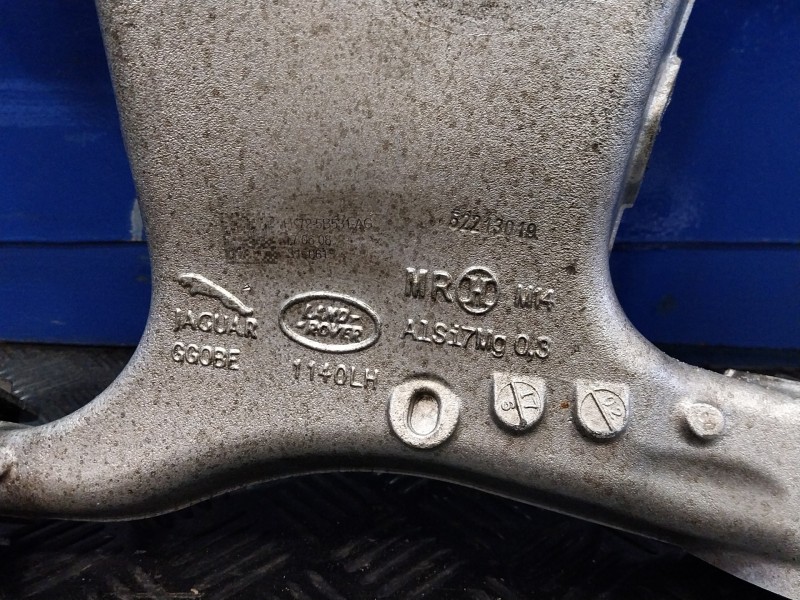 Recambio de brazo suspension inferior trasero izquierdo para land rover discovery sport referencia OEM IAM FK725B53AG  