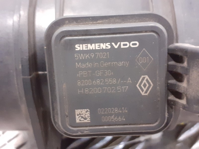 Recambio de caudalimetro para renault megane iii berlina 5 p dynamique referencia OEM IAM 8200682558A 5WK97021 H8200702517