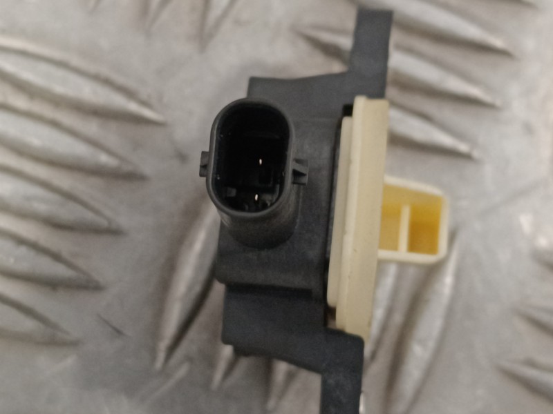Recambio de sensor para volkswagen polo (6r1) 1.6 tdi referencia OEM IAM 4H0955557  