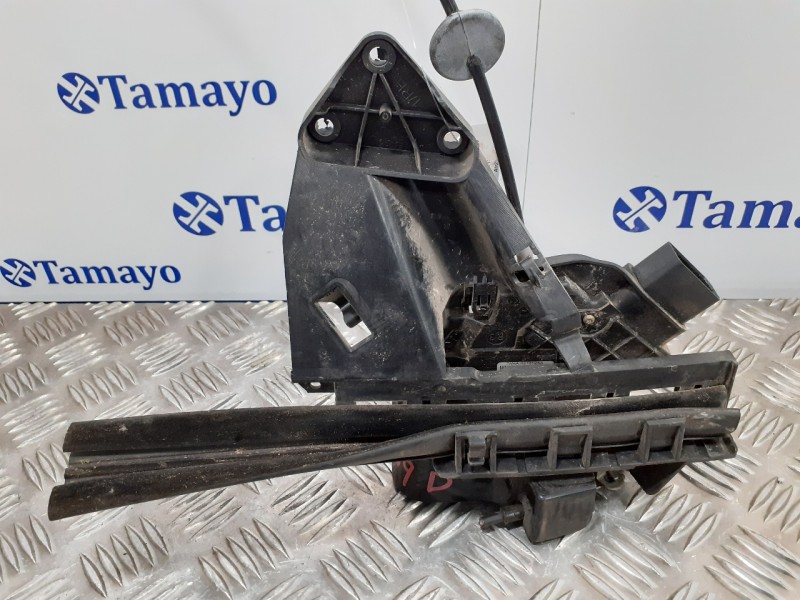 Recambio de cerradura puerta delantera derecha para ford focus lim. (cb4) 1.6 tdci cat referencia OEM IAM 7M5AR21812AA  