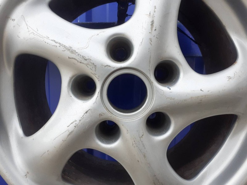 Recambio de llanta para porsche 911 (typ 996) 3.6 turbo cat referencia OEM IAM 99636212800  