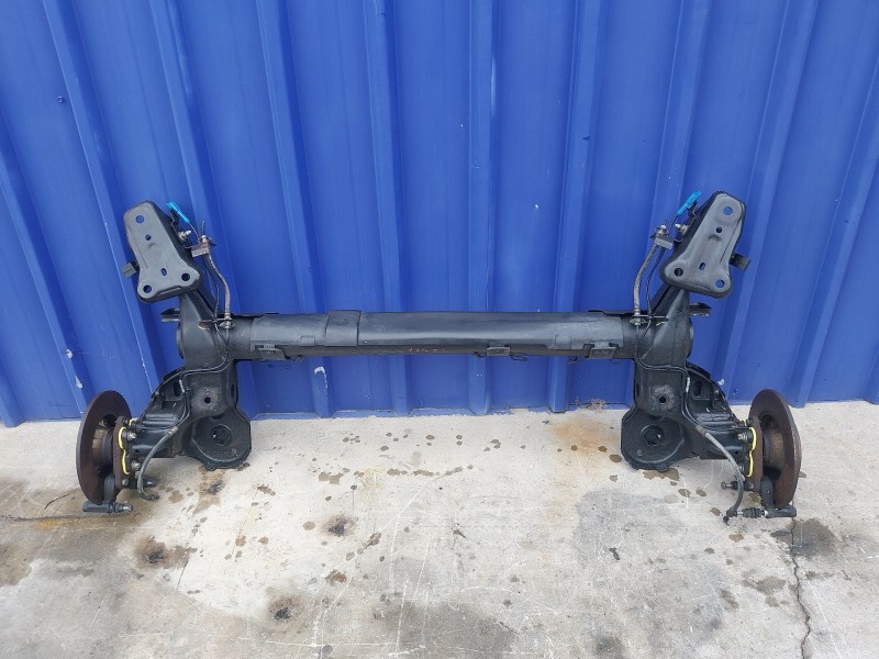 Recambio de puente trasero para peugeot 2008 (--.2013) 1.2 12v e-thp / puretech referencia OEM IAM   