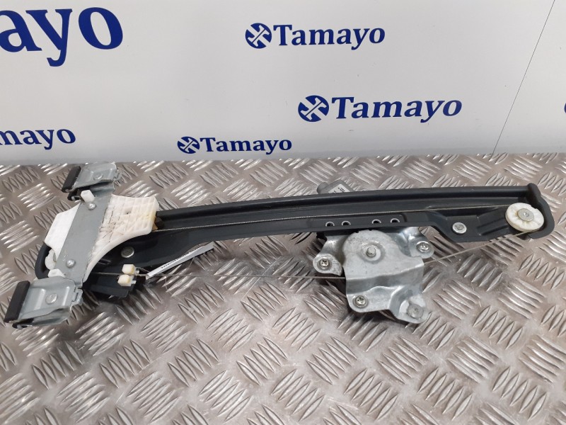 Recambio de elevalunas trasero izquierdo para ssangyong tivoli premium 4x2 referencia OEM IAM 98830X1010  