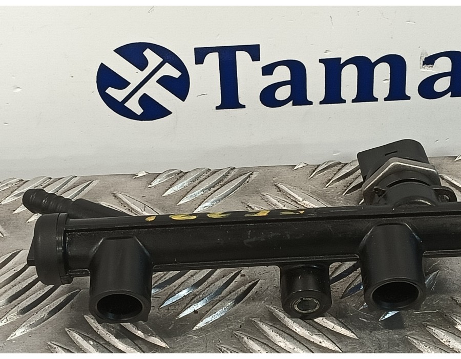 Recambio de rampa inyectora para audi s3 (8v1) 2.0 16v tfsi referencia OEM IAM 06K133681C 06H906051J 0261230415