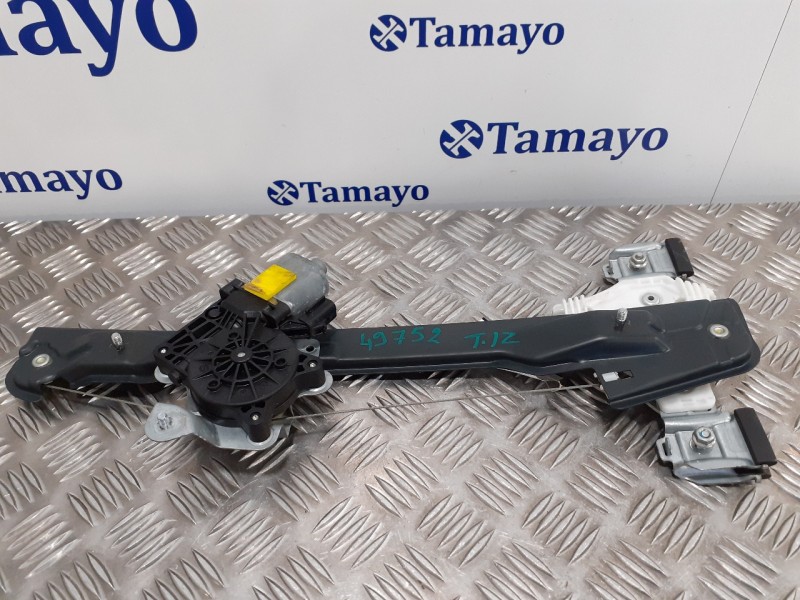 Recambio de elevalunas trasero izquierdo para ssangyong tivoli premium 4x2 referencia OEM IAM 98830X1010  