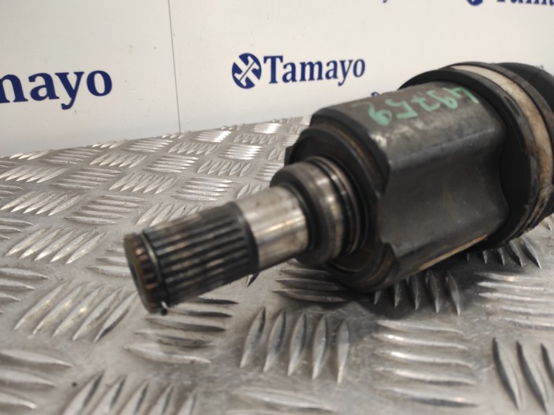 Recambio de transmision delantera izquierda para ssangyong tivoli premium 4x2 referencia OEM IAM 4130035000  J6J27A